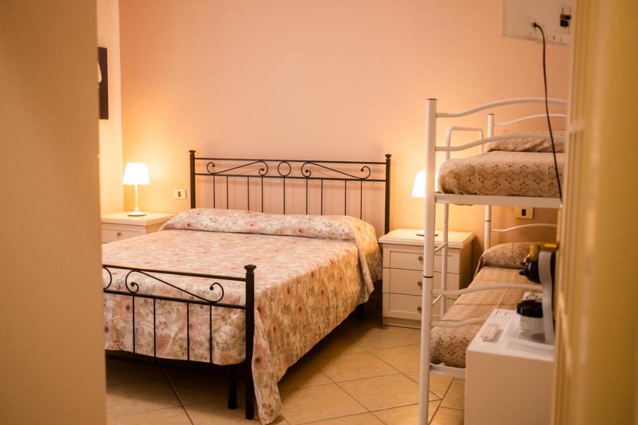 A Casa Di Cecy Bed and Breakfast Agropoli Εξωτερικό φωτογραφία