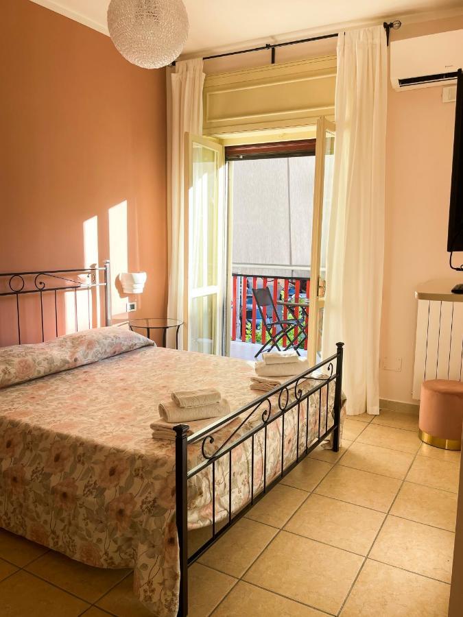 A Casa Di Cecy Bed and Breakfast Agropoli Εξωτερικό φωτογραφία
